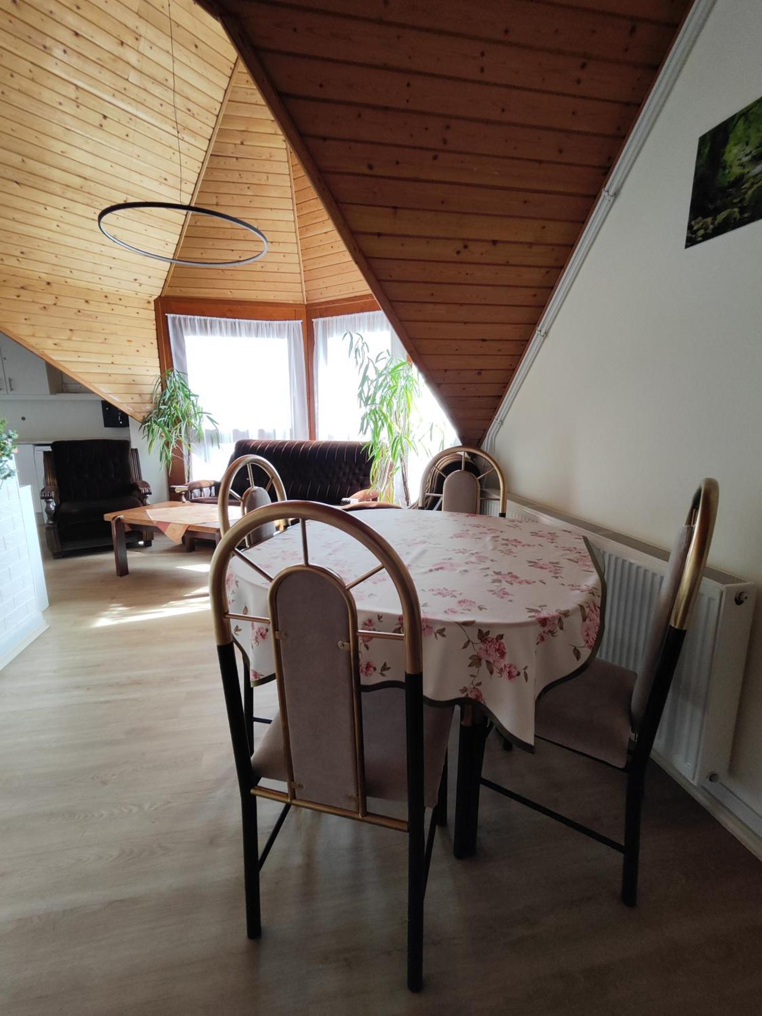 Havasi Vendégház Gyenesdiás Esterno foto