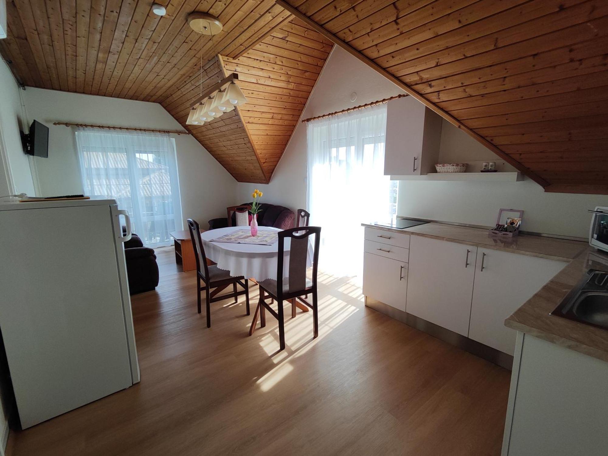Havasi Vendégház Gyenesdiás Esterno foto
